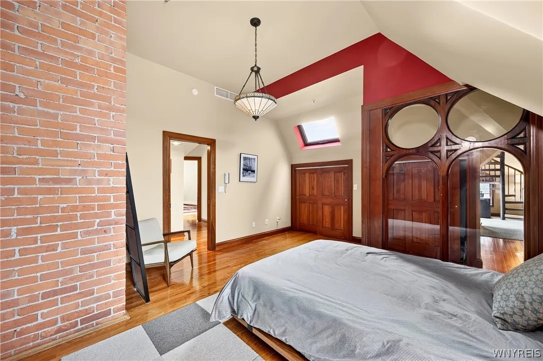 231 Richmond Avenue 14, Buffalo, New York 14222, Buffalo, New York 14222, 2 Bedrooms Bedrooms, 8 Rooms Rooms,2 BathroomsBathrooms,Residential,For Sale,231 Richmond Avenue 14, Buffalo, New York 14222,0,B1694498