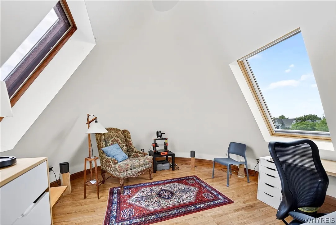 231 Richmond Avenue 14, Buffalo, New York 14222, Buffalo, New York 14222, 2 Bedrooms Bedrooms, 8 Rooms Rooms,2 BathroomsBathrooms,Residential,For Sale,231 Richmond Avenue 14, Buffalo, New York 14222,0,B1694498