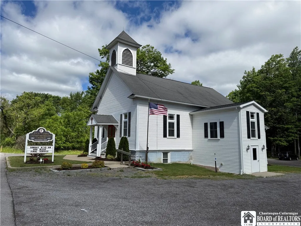 7404 Ellicott Road, Orchard Park, New York 14127, Orchard Park, New York 14127, 7 Rooms Rooms,Residential,For Sale,7404 Ellicott Road, Orchard Park, New York 14127,0,R1694032