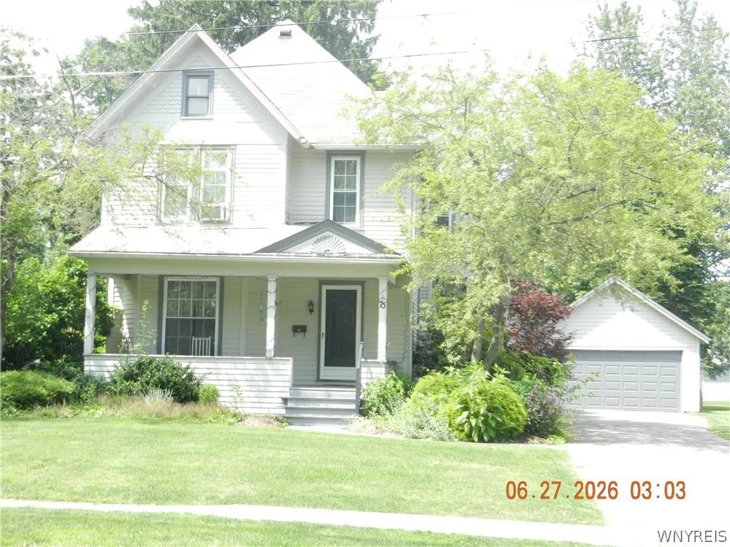 75 Maple Ave Boulevard, Hamburg, New York 14075, Hamburg, New York 14075, 3 Bedrooms Bedrooms, 9 Rooms Rooms,3 BathroomsBathrooms,Residential,For Sale,75 Maple Ave Boulevard, Hamburg, New York 14075,0,B1694695