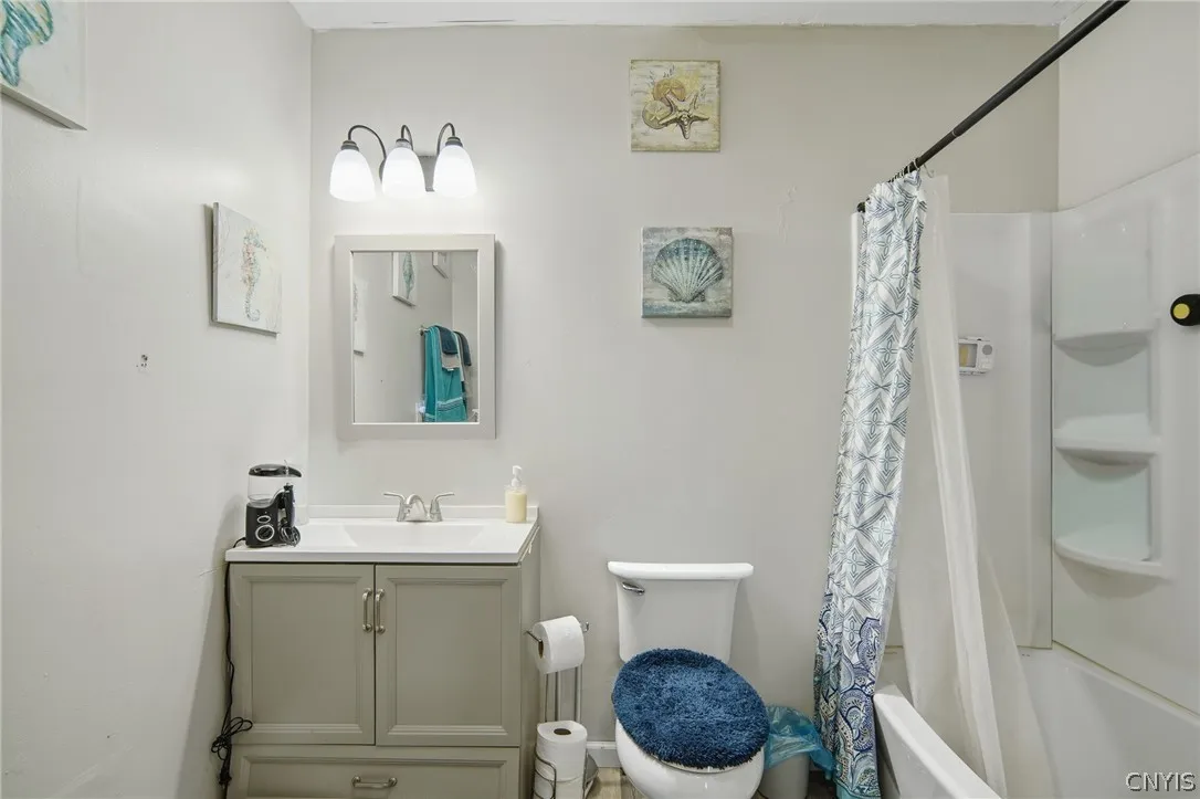 14 Canton Street, Van Buren, New York 13027, Van Buren, New York 13027, 7 Bedroom Bedrooms, ,2 BathroomBathrooms,Residential,For Sale,14 Canton Street, Van Buren, New York 13027,0,S1693723