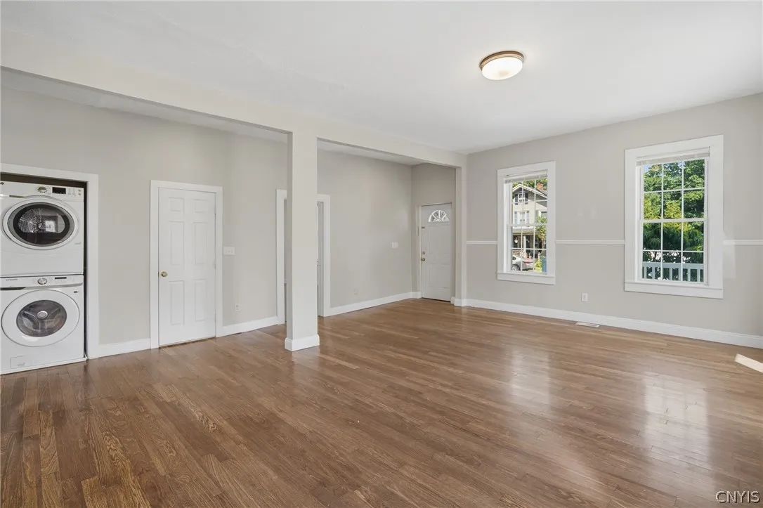 14 Canton Street, Van Buren, New York 13027, Van Buren, New York 13027, 7 Bedroom Bedrooms, ,2 BathroomBathrooms,Residential,For Sale,14 Canton Street, Van Buren, New York 13027,0,S1693723