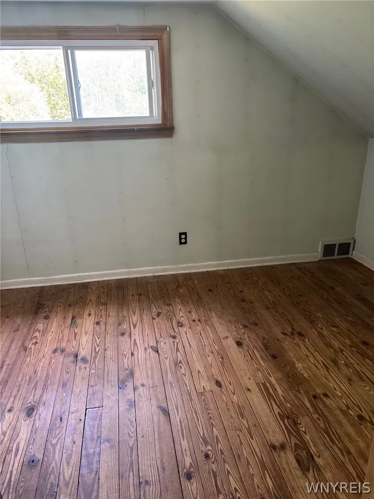 6815 Southwestern Boulevard, Hamburg, New York 140, Hamburg, New York 14085, 4 Bedrooms Bedrooms, 8 Rooms Rooms,1 BathroomBathrooms,Residential,For Sale,6815 Southwestern Boulevard, Hamburg, New York 140,0,B1694874