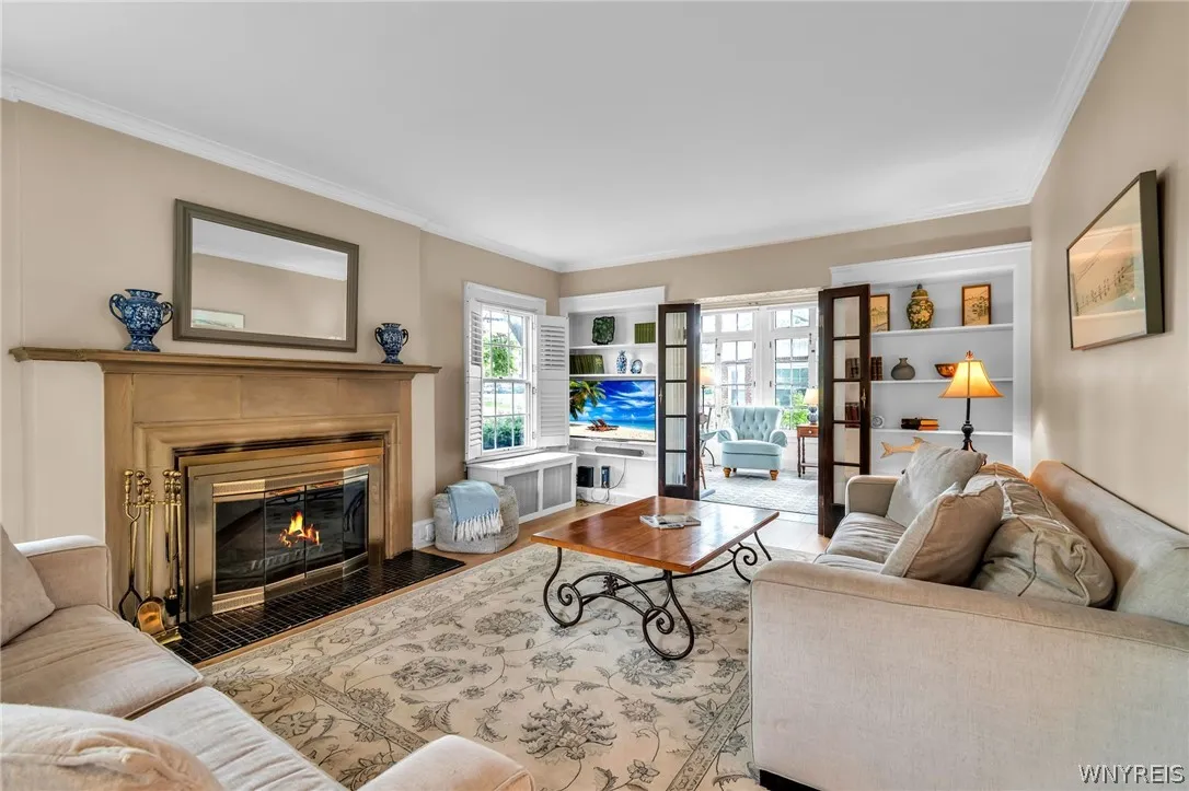 2854 Main Street, Buffalo, New York 14214, Buffalo, New York 14214, 3 Bedrooms Bedrooms, 7 Rooms Rooms,1 BathroomBathrooms,Residential,For Sale,2854 Main Street, Buffalo, New York 14214,0,B1694448
