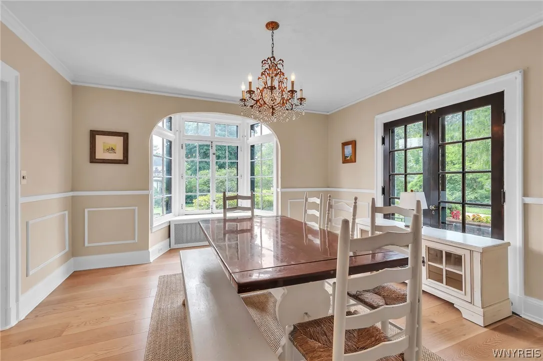 2854 Main Street, Buffalo, New York 14214, Buffalo, New York 14214, 3 Bedrooms Bedrooms, 7 Rooms Rooms,1 BathroomBathrooms,Residential,For Sale,2854 Main Street, Buffalo, New York 14214,0,B1694448