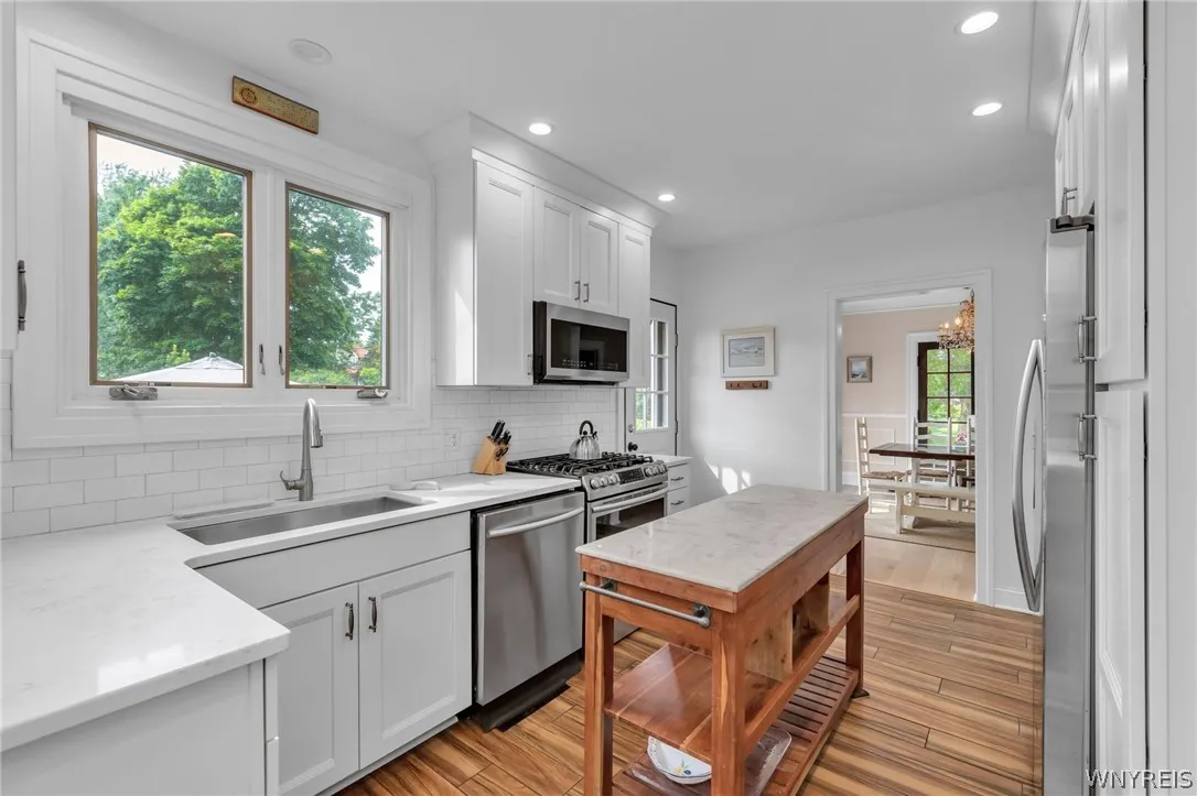 2854 Main Street, Buffalo, New York 14214, Buffalo, New York 14214, 3 Bedrooms Bedrooms, 7 Rooms Rooms,1 BathroomBathrooms,Residential,For Sale,2854 Main Street, Buffalo, New York 14214,0,B1694448