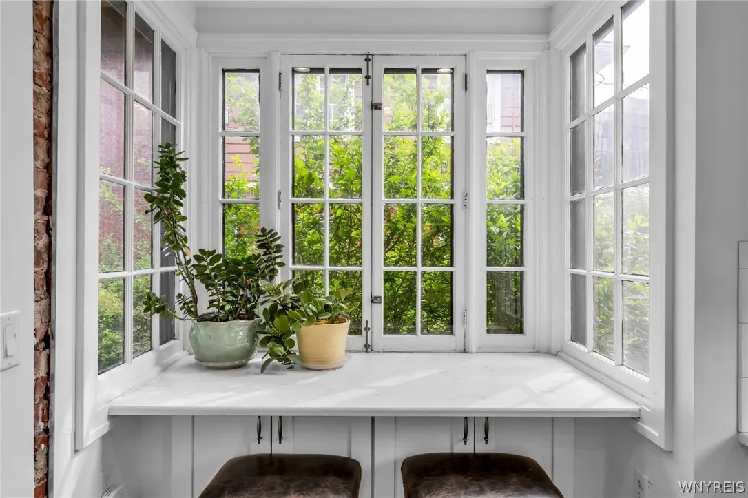 2854 Main Street, Buffalo, New York 14214, Buffalo, New York 14214, 3 Bedrooms Bedrooms, 7 Rooms Rooms,1 BathroomBathrooms,Residential,For Sale,2854 Main Street, Buffalo, New York 14214,0,B1694448