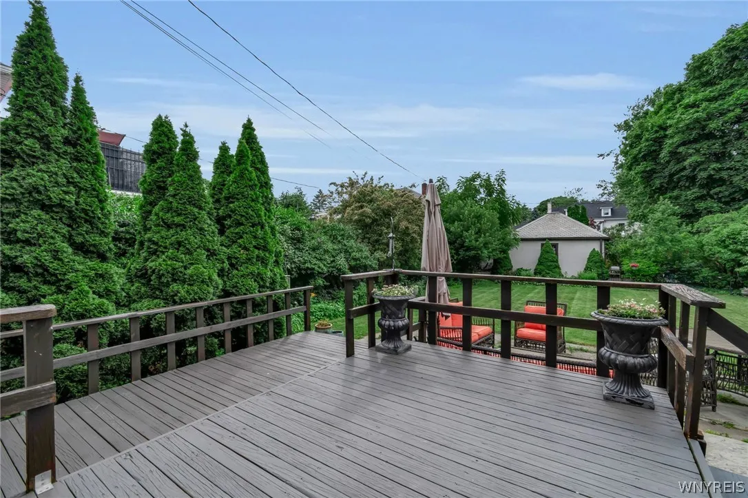 2854 Main Street, Buffalo, New York 14214, Buffalo, New York 14214, 3 Bedrooms Bedrooms, 7 Rooms Rooms,1 BathroomBathrooms,Residential,For Sale,2854 Main Street, Buffalo, New York 14214,0,B1694448