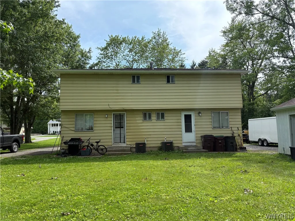 4884 Bussendorfer Road, Orchard Park, New York 141, Orchard Park, New York 14127, 6 Bedrooms Bedrooms, ,2 BathroomsBathrooms,Residential,For Sale,4884 Bussendorfer Road, Orchard Park, New York 141,0,B1694589