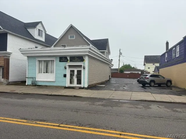 1949 Clinton St Street, Buffalo, New York 14206, Buffalo, New York 14206, ,Commercial Sale,For Sale,1949 Clinton St Street, Buffalo, New York 14206,0,B1695044