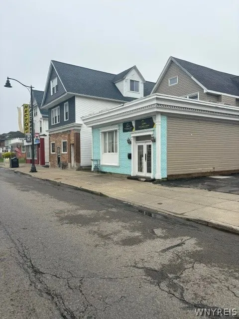 1949 Clinton St Street, Buffalo, New York 14206, Buffalo, New York 14206, ,Commercial Sale,For Sale,1949 Clinton St Street, Buffalo, New York 14206,0,B1695044