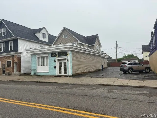 1949 Clinton St Street, Buffalo, New York 14206, Buffalo, New York 14206, ,Commercial Sale,For Sale,1949 Clinton St Street, Buffalo, New York 14206,0,B1695044