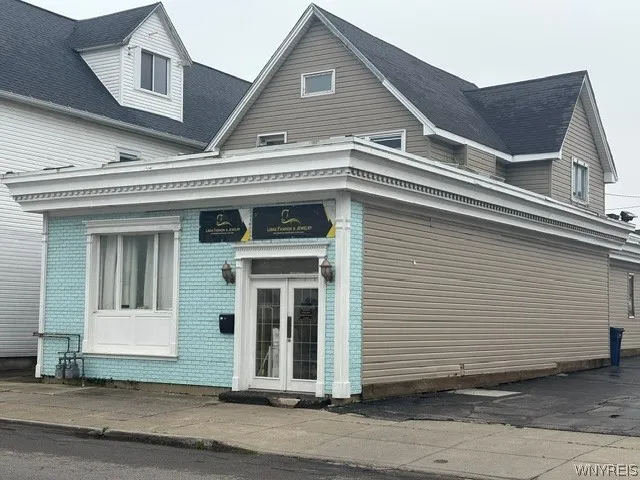 1949 Clinton St Street, Buffalo, New York 14206, Buffalo, New York 14206, ,Commercial Sale,For Sale,1949 Clinton St Street, Buffalo, New York 14206,0,B1695044