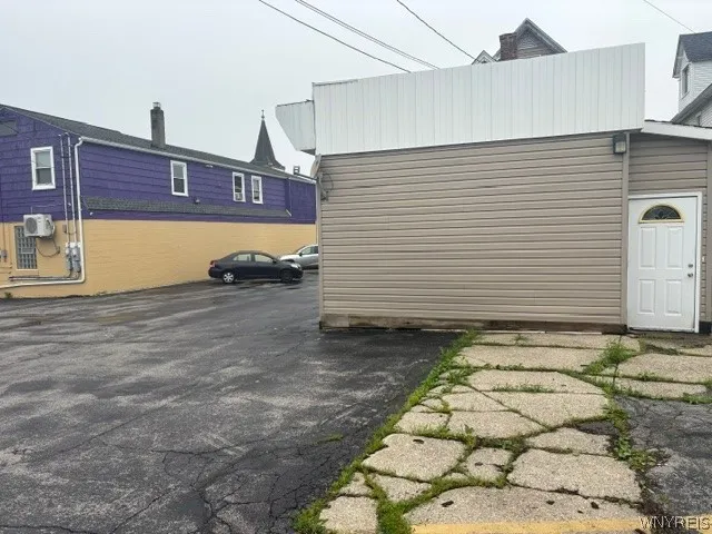 1949 Clinton St Street, Buffalo, New York 14206, Buffalo, New York 14206, ,Commercial Sale,For Sale,1949 Clinton St Street, Buffalo, New York 14206,0,B1695044