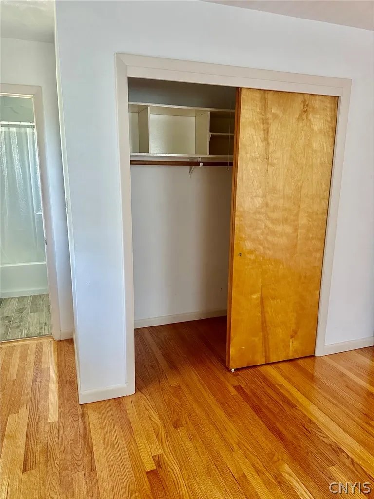 1210 Albany Street, Utica, New York 13501, Utica, New York 13501, 3 Bedroom Bedrooms, 8 Room Rooms,2 BathroomBathrooms,Residential,For Sale,1210 Albany Street, Utica, New York 13501,0,S1695147