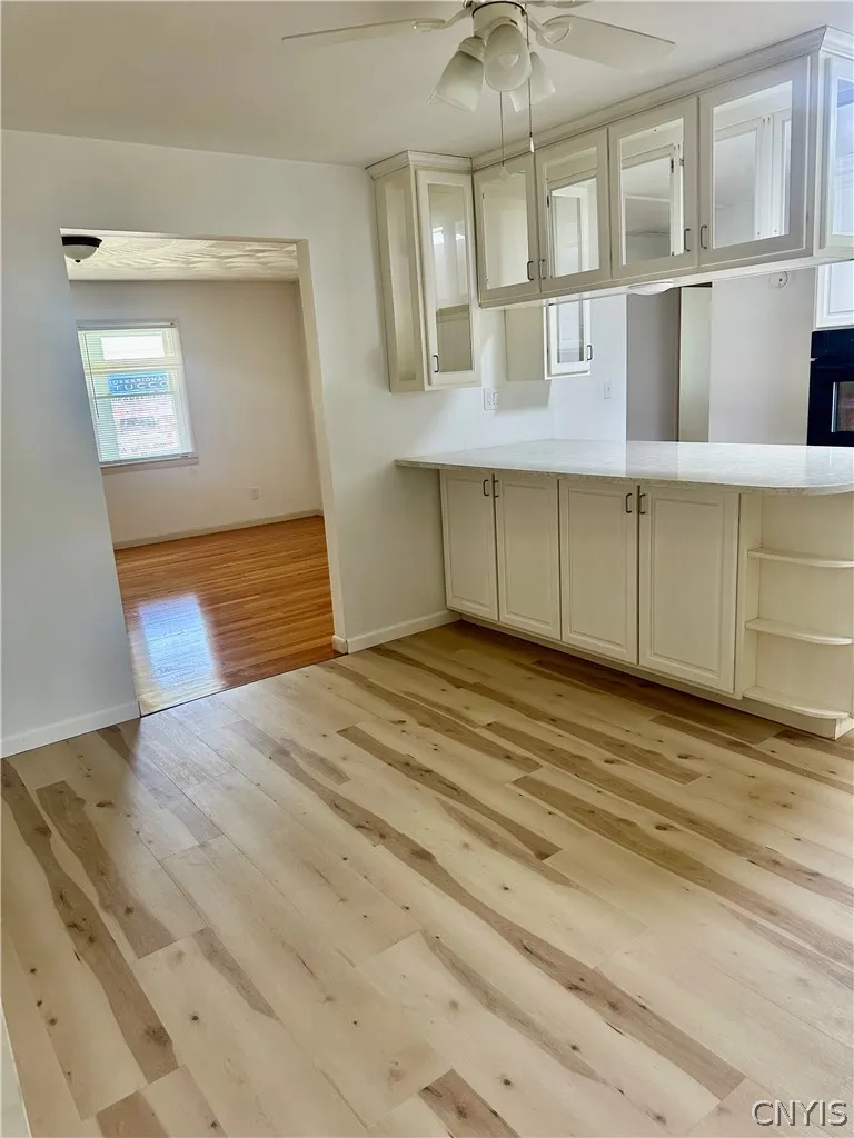 1210 Albany Street, Utica, New York 13501, Utica, New York 13501, 3 Bedroom Bedrooms, 8 Room Rooms,2 BathroomBathrooms,Residential,For Sale,1210 Albany Street, Utica, New York 13501,0,S1695147