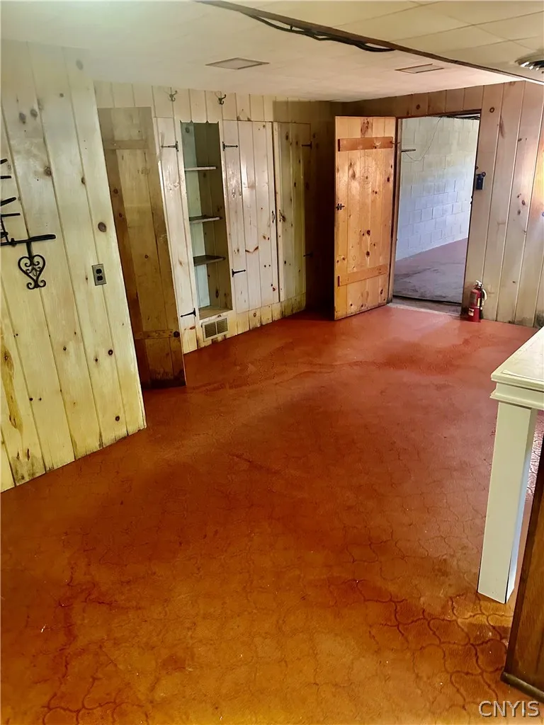 1210 Albany Street, Utica, New York 13501, Utica, New York 13501, 3 Bedroom Bedrooms, 8 Room Rooms,2 BathroomBathrooms,Residential,For Sale,1210 Albany Street, Utica, New York 13501,0,S1695147