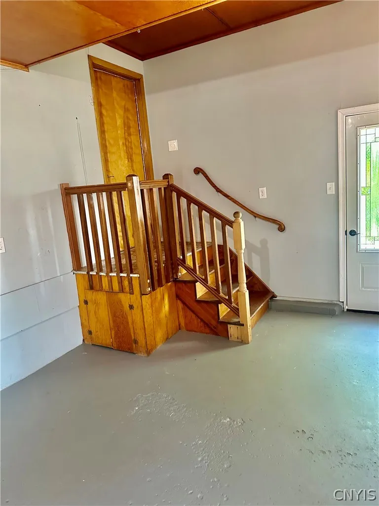 1210 Albany Street, Utica, New York 13501, Utica, New York 13501, 3 Bedroom Bedrooms, 8 Room Rooms,2 BathroomBathrooms,Residential,For Sale,1210 Albany Street, Utica, New York 13501,0,S1695147