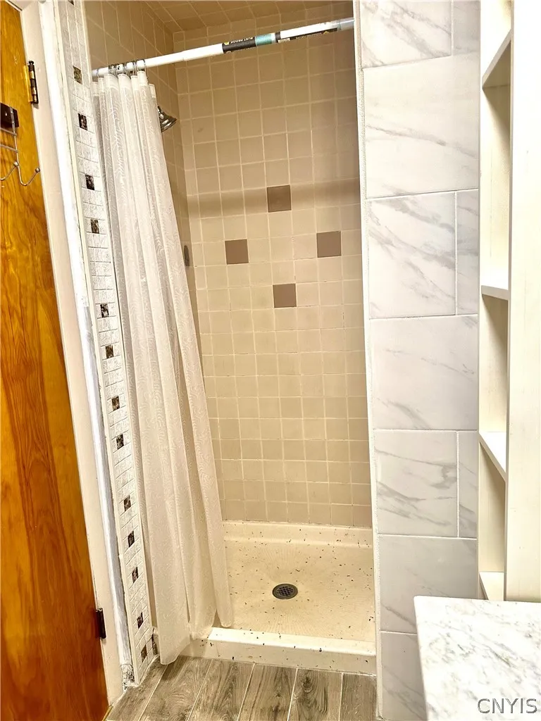 1210 Albany Street, Utica, New York 13501, Utica, New York 13501, 3 Bedroom Bedrooms, 8 Room Rooms,2 BathroomBathrooms,Residential,For Sale,1210 Albany Street, Utica, New York 13501,0,S1695147