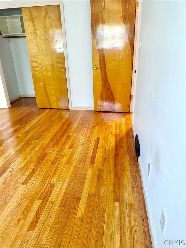 1210 Albany Street, Utica, New York 13501, Utica, New York 13501, 3 Bedroom Bedrooms, 8 Room Rooms,2 BathroomBathrooms,Residential,For Sale,1210 Albany Street, Utica, New York 13501,0,S1695147