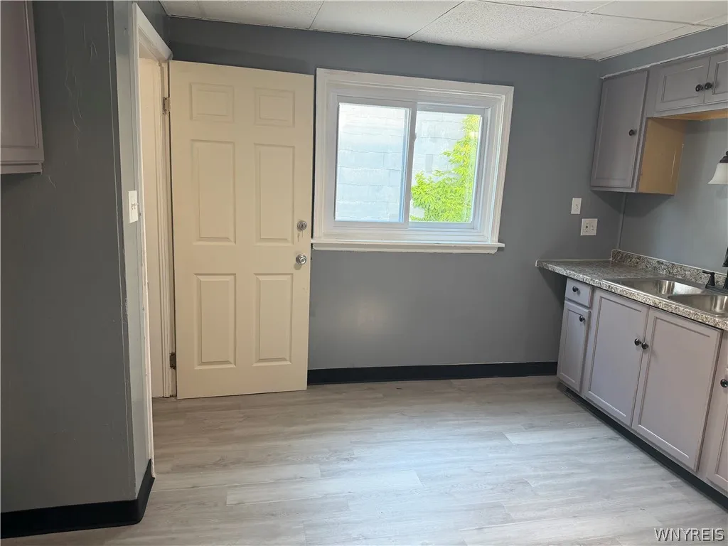 211 Shirley Avenue, Buffalo, New York 14215, Buffalo, New York 14215, 3 Bedrooms Bedrooms, 7 Rooms Rooms,1 BathroomBathrooms,Residential,For Sale,211 Shirley Avenue, Buffalo, New York 14215,0,B1694643