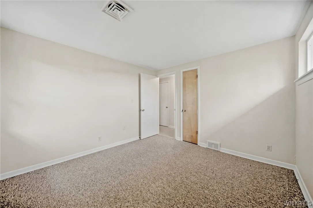 2533 Sheridan Drive, Tonawanda, New York 14150, Tonawanda, New York 14150, ,Commercial Sale,For Sale,2533 Sheridan Drive, Tonawanda, New York 14150,0,B1695117