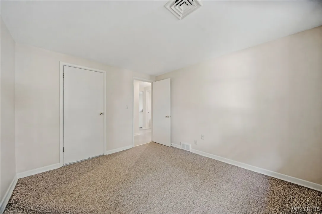 2533 Sheridan Drive, Tonawanda, New York 14150, Tonawanda, New York 14150, ,Commercial Sale,For Sale,2533 Sheridan Drive, Tonawanda, New York 14150,0,B1695117