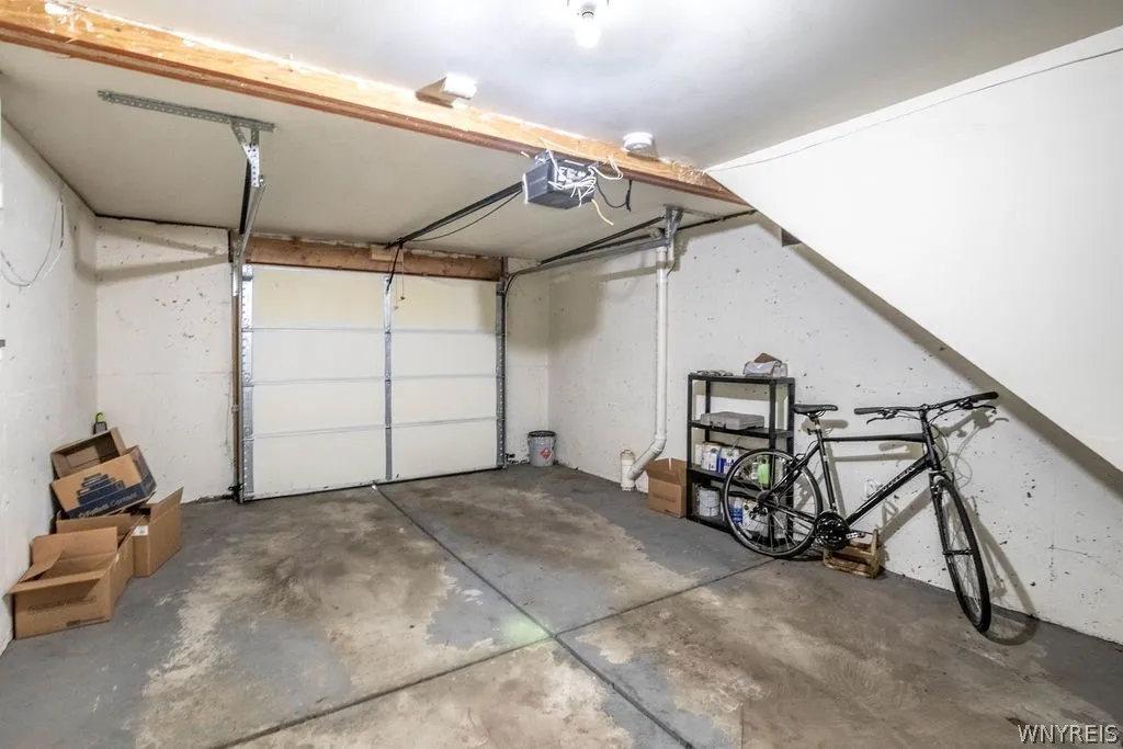 345 Connecticut Street, Buffalo, New York 14213, Buffalo, New York 14213, 2 Bedrooms Bedrooms, 5 Rooms Rooms,1 BathroomBathrooms,Residential,For Sale,345 Connecticut Street, Buffalo, New York 14213,0,B1695181