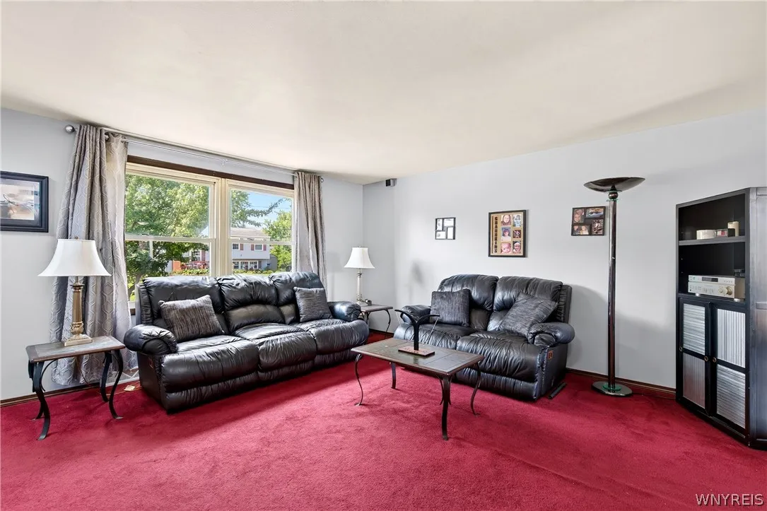 3940 Harvard Street, Hamburg, New York 14075, Hamburg, New York 14075, 3 Bedrooms Bedrooms, 5 Rooms Rooms,2 BathroomsBathrooms,Residential,For Sale,3940 Harvard Street, Hamburg, New York 14075,0,B1695009