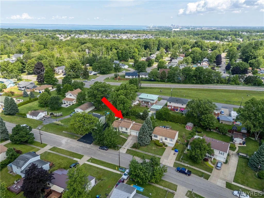 3940 Harvard Street, Hamburg, New York 14075, Hamburg, New York 14075, 3 Bedrooms Bedrooms, 5 Rooms Rooms,2 BathroomsBathrooms,Residential,For Sale,3940 Harvard Street, Hamburg, New York 14075,0,B1695009