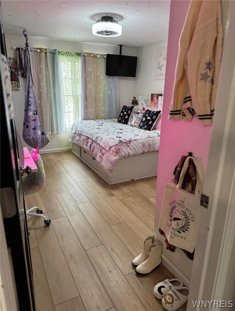 3366 Brookfield Lane, Hamburg, New York 14075, Hamburg, New York 14075, 4 Bedrooms Bedrooms, 8 Rooms Rooms,3 BathroomsBathrooms,Residential,For Sale,3366 Brookfield Lane, Hamburg, New York 14075,0,B1694789
