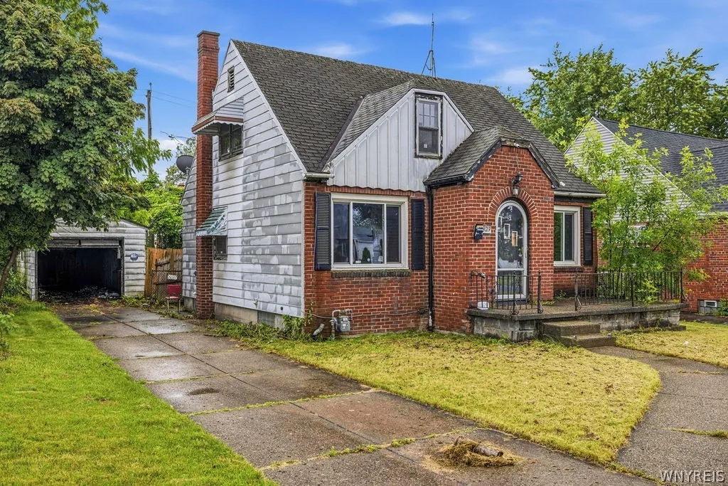 223 Phyllis Avenue, Buffalo, New York 14215, Buffalo, New York 14215, 3 Bedrooms Bedrooms, 7 Rooms Rooms,1 BathroomBathrooms,Residential,For Sale,223 Phyllis Avenue, Buffalo, New York 14215,0,B1695066