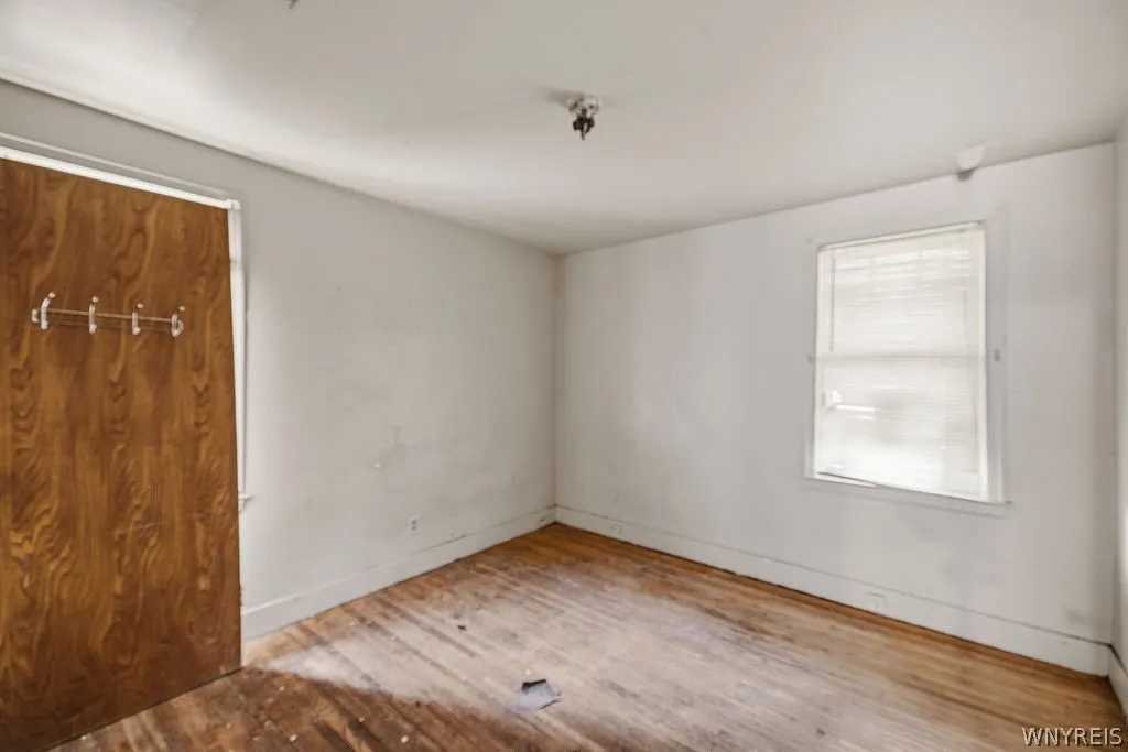 223 Phyllis Avenue, Buffalo, New York 14215, Buffalo, New York 14215, 3 Bedrooms Bedrooms, 7 Rooms Rooms,1 BathroomBathrooms,Residential,For Sale,223 Phyllis Avenue, Buffalo, New York 14215,0,B1695066