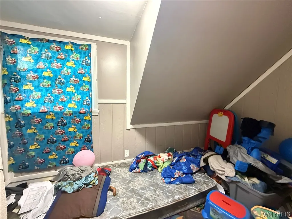 70 Wex Avenue, Buffalo, New York 14211, Buffalo, New York 14211, 4 Bedrooms Bedrooms, ,2 BathroomsBathrooms,Residential,For Sale,70 Wex Avenue, Buffalo, New York 14211,0,B1687710