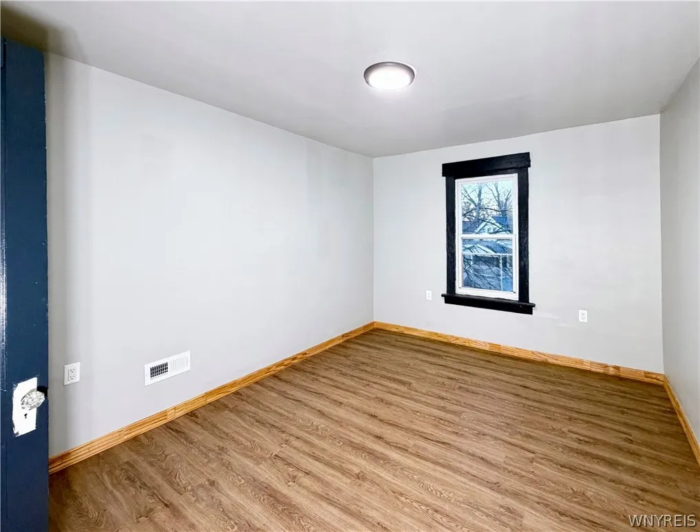 141 Westminster Avenue, Buffalo, New York 14215, Buffalo, New York 14215, 4 Bedrooms Bedrooms, 7 Rooms Rooms,1 BathroomBathrooms,Residential,For Sale,141 Westminster Avenue, Buffalo, New York 14215,0,B1695336