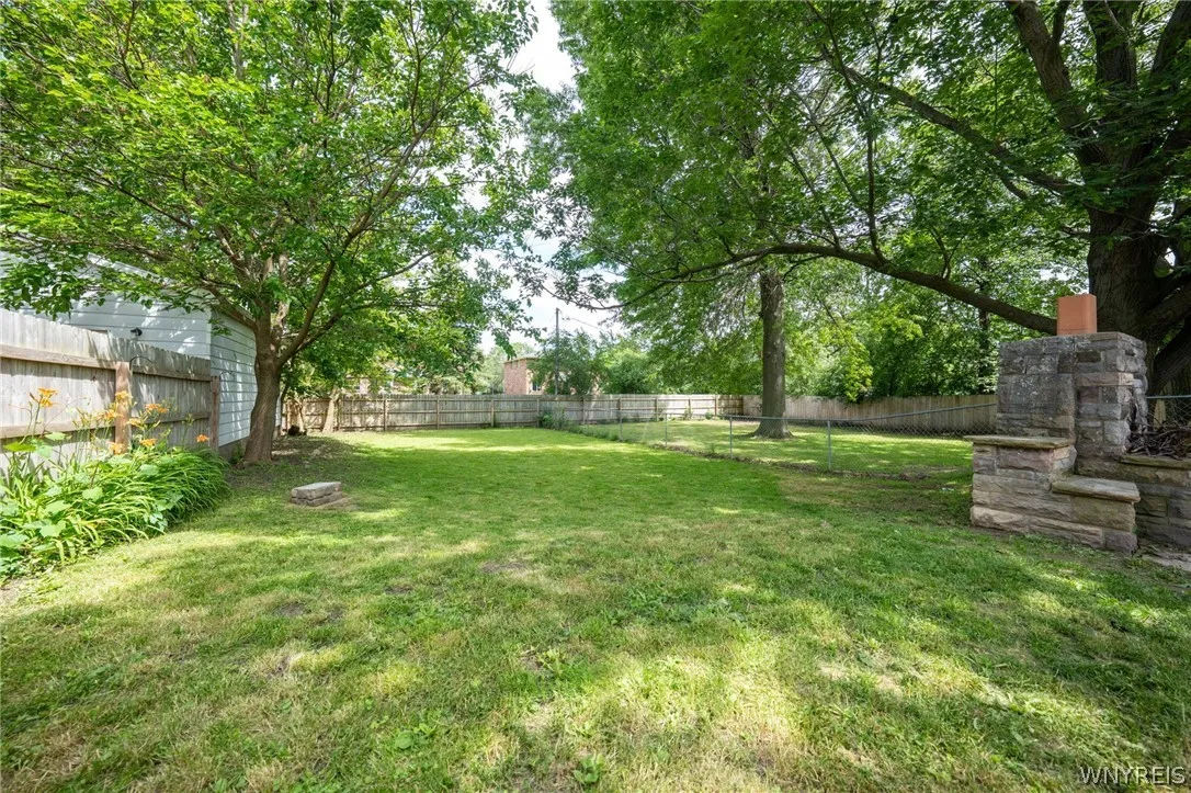260 South Forest Road, Amherst, New York 14221, Amherst, New York 14221, 4 Bedrooms Bedrooms, 14 Rooms Rooms,3 BathroomsBathrooms,Residential,For Sale,260 South Forest Road, Amherst, New York 14221,0,B1695344
