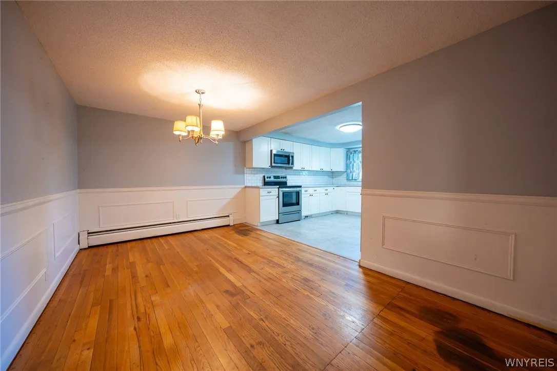 260 South Forest Road, Amherst, New York 14221, Amherst, New York 14221, 4 Bedrooms Bedrooms, 14 Rooms Rooms,3 BathroomsBathrooms,Residential,For Sale,260 South Forest Road, Amherst, New York 14221,0,B1695344
