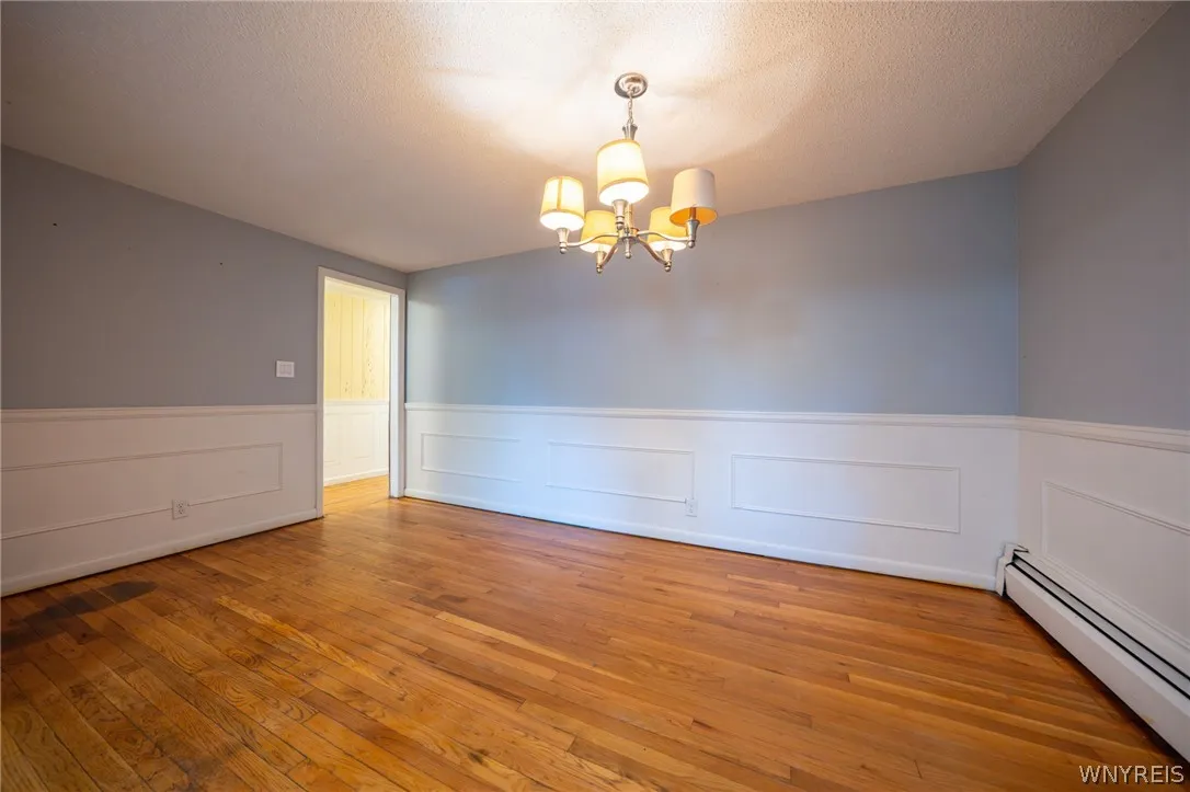 260 South Forest Road, Amherst, New York 14221, Amherst, New York 14221, 4 Bedrooms Bedrooms, 14 Rooms Rooms,3 BathroomsBathrooms,Residential,For Sale,260 South Forest Road, Amherst, New York 14221,0,B1695344