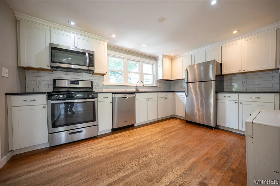 260 South Forest Road, Amherst, New York 14221, Amherst, New York 14221, 4 Bedrooms Bedrooms, 14 Rooms Rooms,3 BathroomsBathrooms,Residential,For Sale,260 South Forest Road, Amherst, New York 14221,0,B1695344