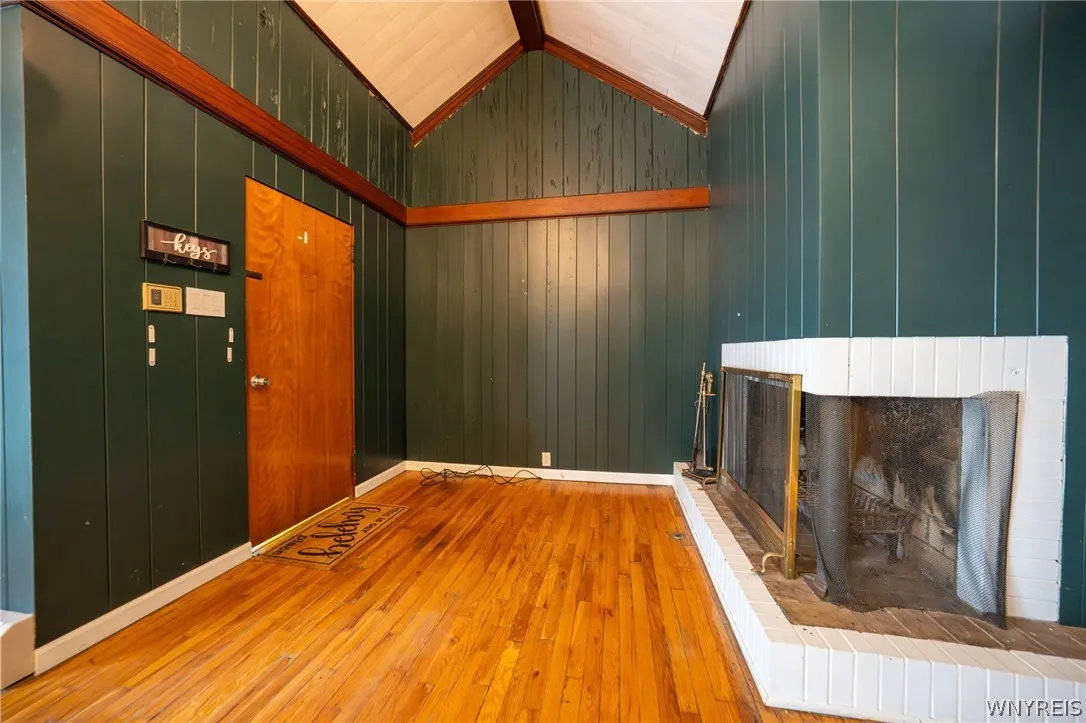 260 South Forest Road, Amherst, New York 14221, Amherst, New York 14221, 4 Bedrooms Bedrooms, 14 Rooms Rooms,3 BathroomsBathrooms,Residential,For Sale,260 South Forest Road, Amherst, New York 14221,0,B1695344