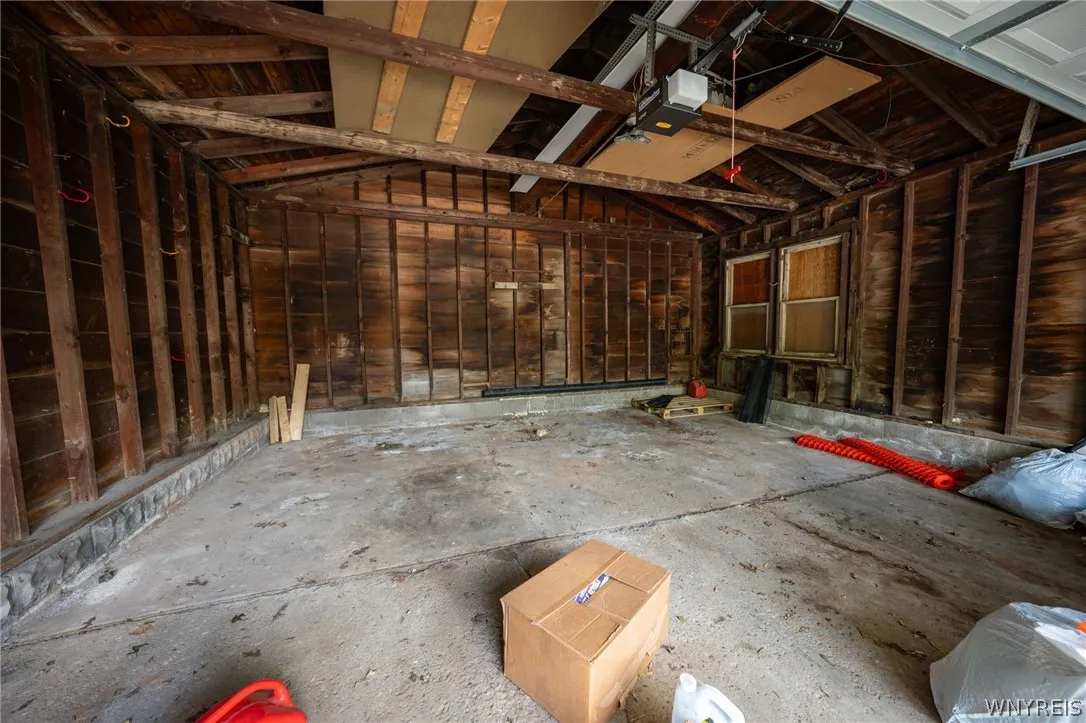 260 South Forest Road, Amherst, New York 14221, Amherst, New York 14221, 4 Bedrooms Bedrooms, 14 Rooms Rooms,3 BathroomsBathrooms,Residential,For Sale,260 South Forest Road, Amherst, New York 14221,0,B1695344
