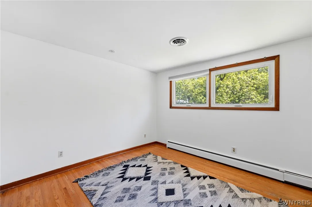 10 Cottonwood Drive, Amherst, New York 14221, Amherst, New York 14221, 3 Bedroom Bedrooms, 7 Room Rooms,1 BathroomBathrooms,Residential,For Sale,10 Cottonwood Drive, Amherst, New York 14221,0,B1695004