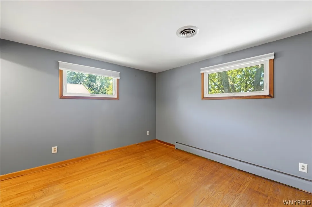 10 Cottonwood Drive, Amherst, New York 14221, Amherst, New York 14221, 3 Bedroom Bedrooms, 7 Room Rooms,1 BathroomBathrooms,Residential,For Sale,10 Cottonwood Drive, Amherst, New York 14221,0,B1695004