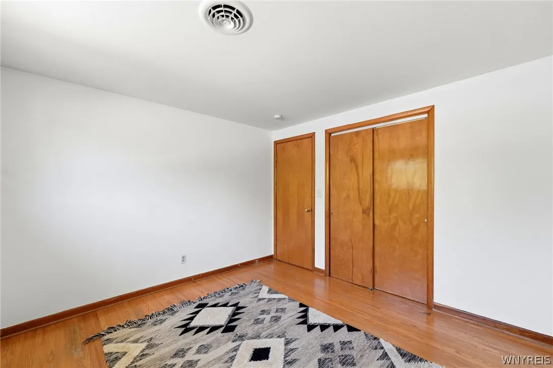 10 Cottonwood Drive, Amherst, New York 14221, Amherst, New York 14221, 3 Bedroom Bedrooms, 7 Room Rooms,1 BathroomBathrooms,Residential,For Sale,10 Cottonwood Drive, Amherst, New York 14221,0,B1695004