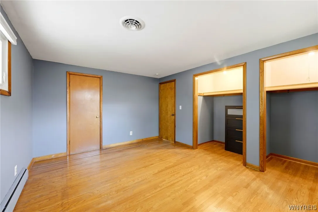 10 Cottonwood Drive, Amherst, New York 14221, Amherst, New York 14221, 3 Bedroom Bedrooms, 7 Room Rooms,1 BathroomBathrooms,Residential,For Sale,10 Cottonwood Drive, Amherst, New York 14221,0,B1695004