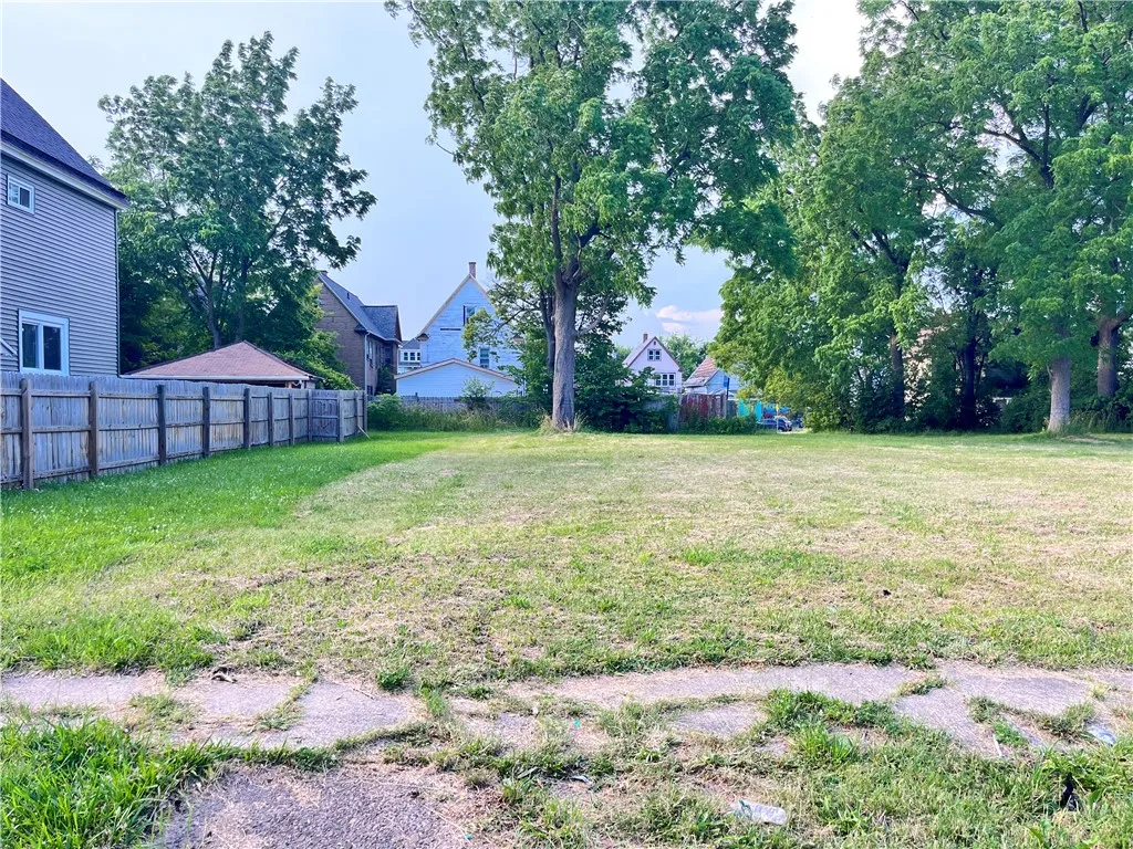 852 Glenwood Avenue, Buffalo, New York 14211, Buffalo, New York 14211, ,Land,For Sale,852 Glenwood Avenue, Buffalo, New York 14211,0,R1695435 852 Glenwood Avenue, Buffalo, New York 14211, Buffalo, New York 14211, ,Land,For Sale,852 Glenwood Avenue, Buffalo, New York 14211,0,R1695435