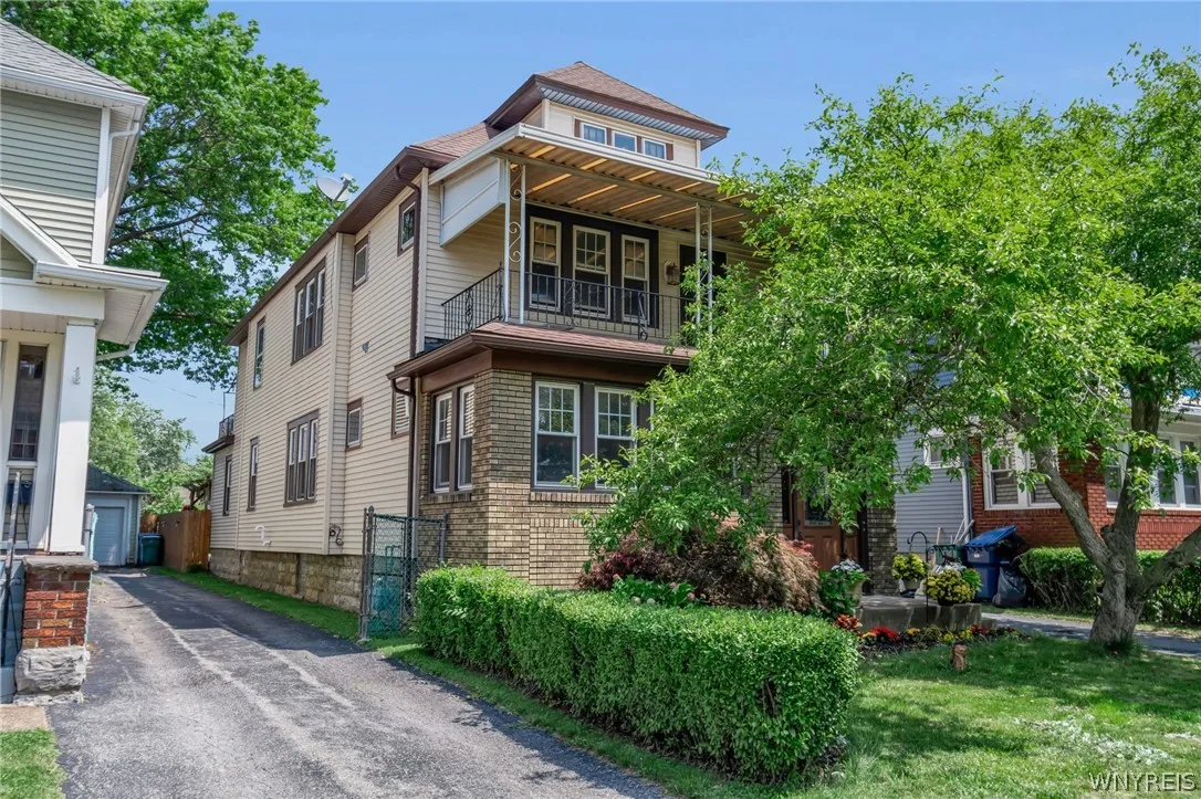 333 North Drive, Buffalo, New York 14216, Buffalo, New York 14216, 6 Bedrooms Bedrooms, ,2 BathroomsBathrooms,Residential,For Sale,333 North Drive, Buffalo, New York 14216,0,B1695007 333 North Drive, Buffalo, New York 14216, Buffalo, New York 14216, 6 Bedrooms Bedrooms, ,2 BathroomsBathrooms,Residential,For Sale,333 North Drive, Buffalo, New York 14216,0,B1695007