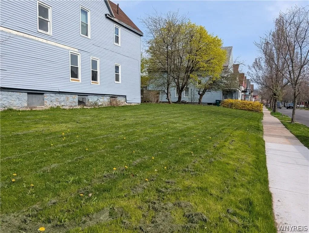 393 Hampshire Street, Buffalo, New York 14213, Buffalo, New York 14213, ,Land,For Sale,393 Hampshire Street, Buffalo, New York 14213,0,B1695131