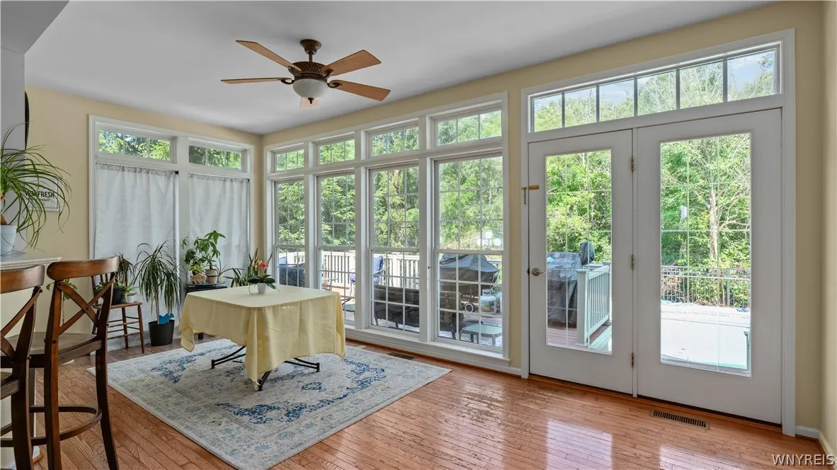 6225 Country Walk Court, Clarence, New York 14032, Clarence, New York 14032, 4 Bedrooms Bedrooms, 10 Rooms Rooms,4 BathroomsBathrooms,Residential,For Sale,6225 Country Walk Court, Clarence, New York 14032,0,B1695422