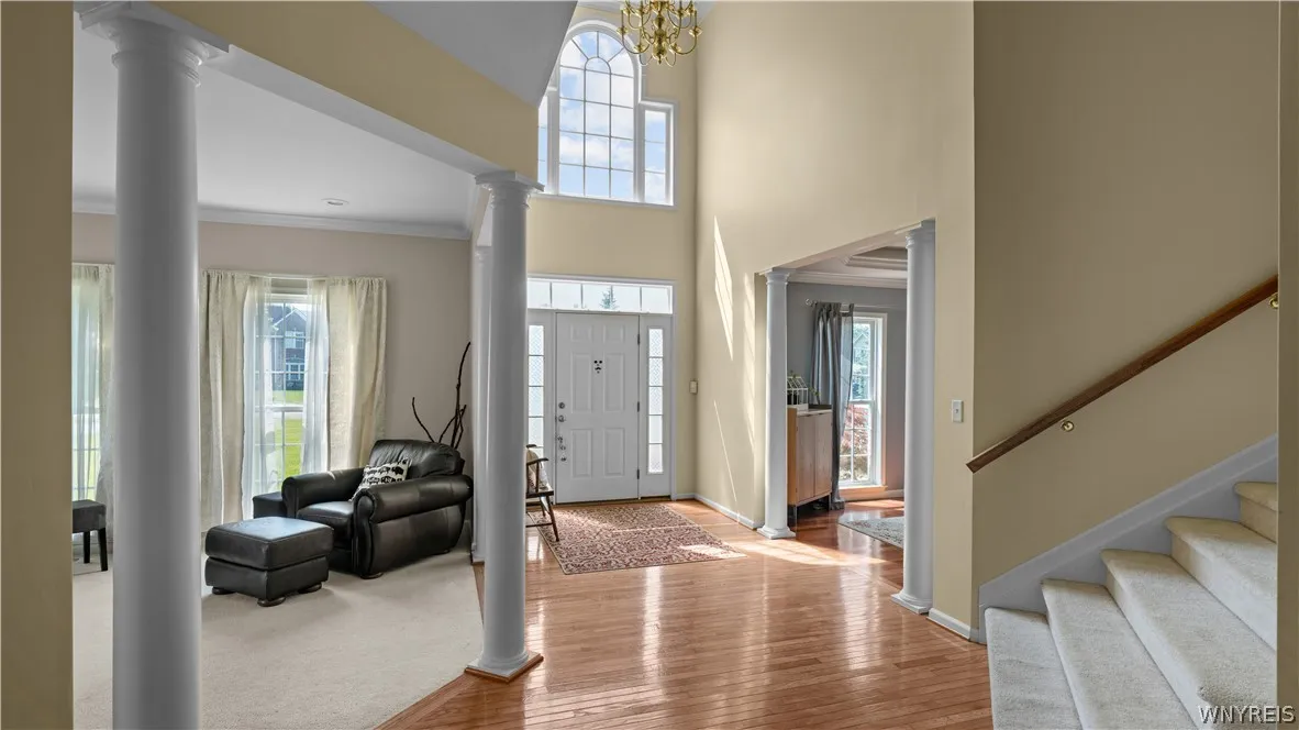 6225 Country Walk Court, Clarence, New York 14032, Clarence, New York 14032, 4 Bedrooms Bedrooms, 10 Rooms Rooms,4 BathroomsBathrooms,Residential,For Sale,6225 Country Walk Court, Clarence, New York 14032,0,B1695422